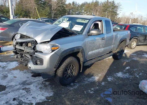 2022 Toyota Tacoma Sr V6 z USA, uszkodzony, nr VIN 3TYSZ5AN2NT084255